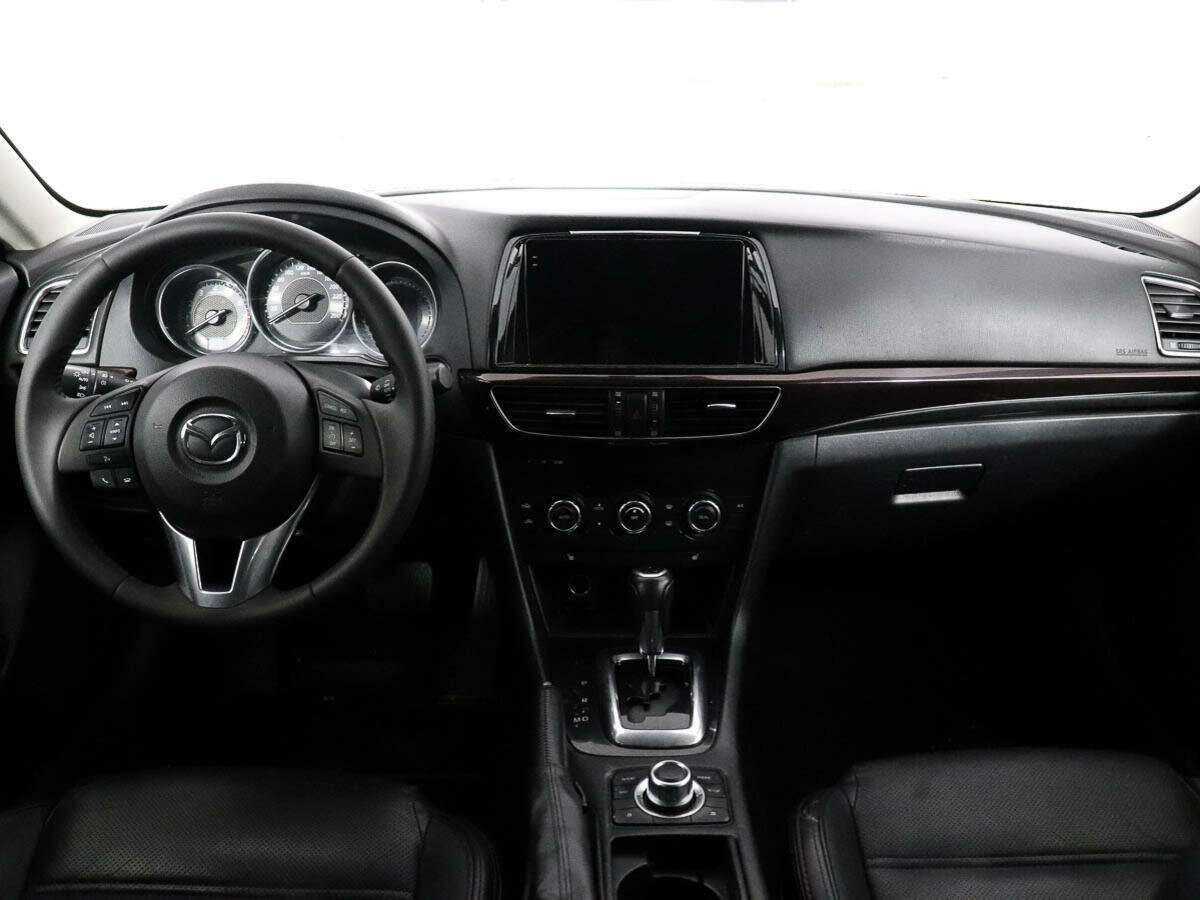 Mazda 6 с пробегом — 2014 год. Фото: #9