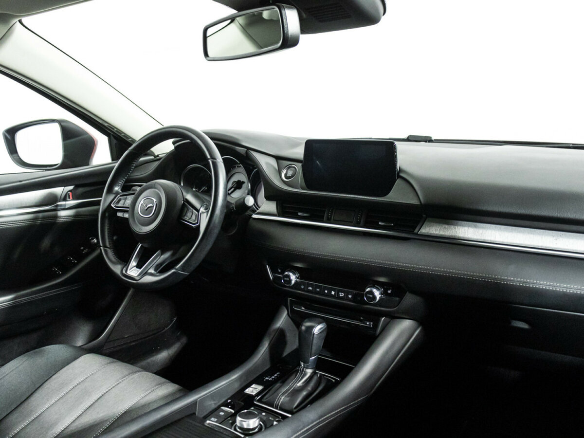 Mazda 6 с пробегом — 2019 год. Фото: #8