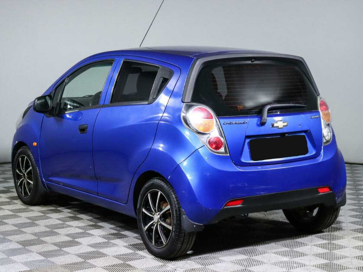 Chevrolet Spark с пробегом — 2012 год. Фото: #6