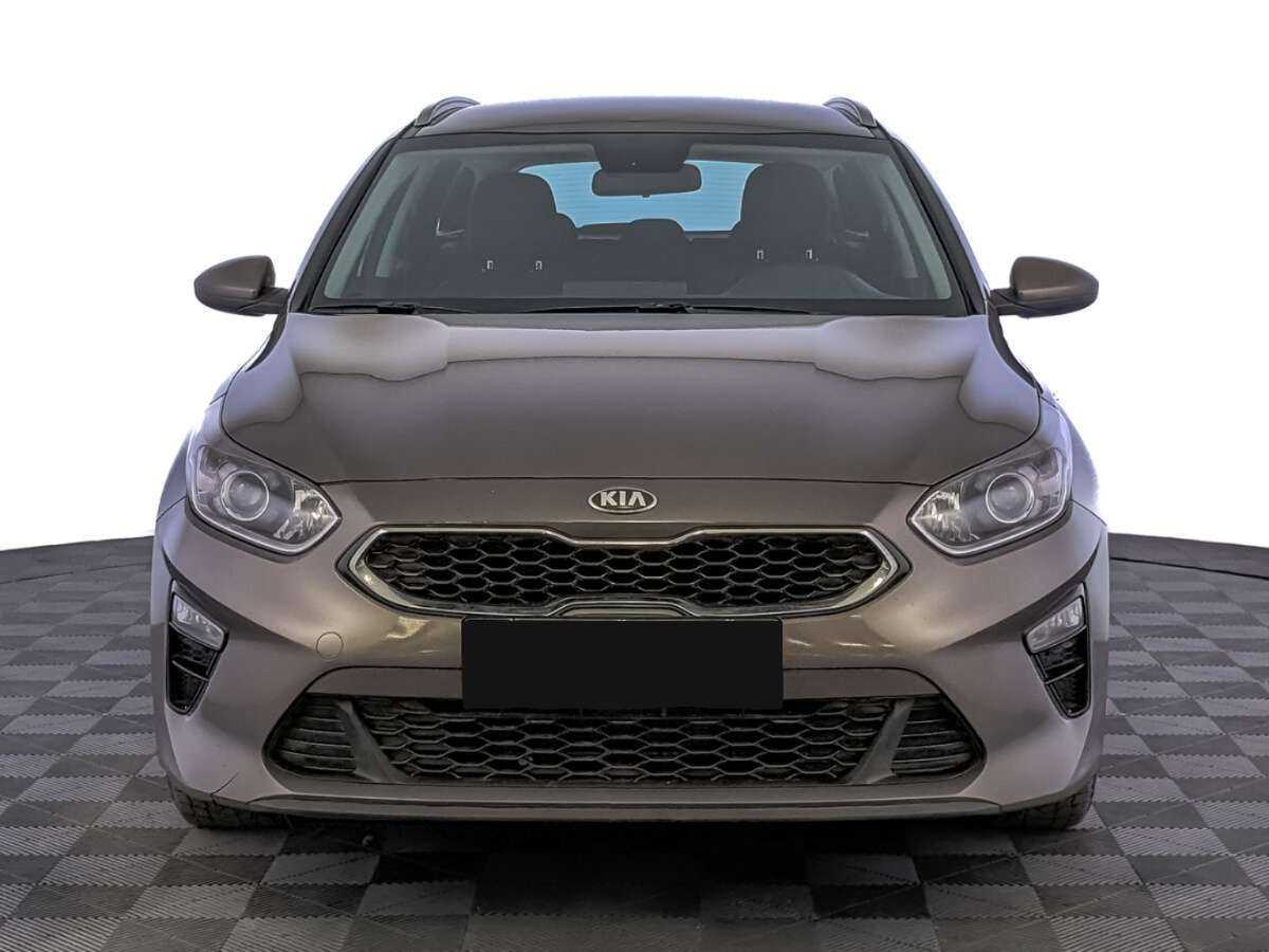Kia Ceed с пробегом — 2021 год. Фото: #1