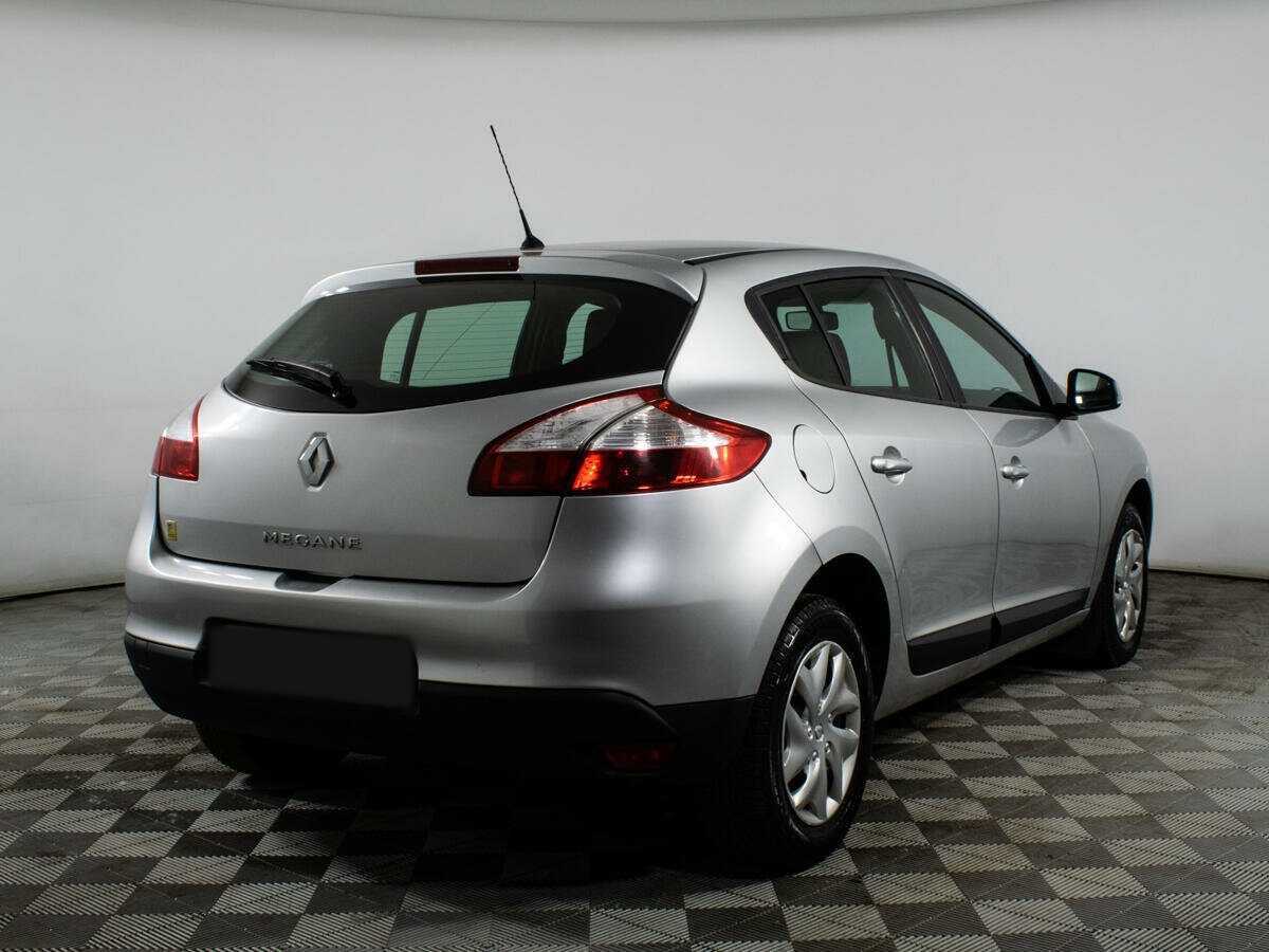 Renault Megane с пробегом — 2012 год. Фото: #3
