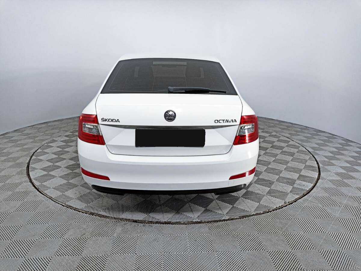 Skoda Octavia с пробегом — 2014 год. Фото: #5