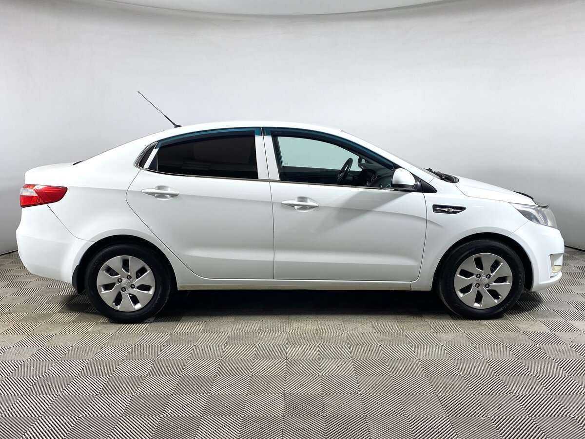 Kia Rio с пробегом — 2014 год. Фото: #3