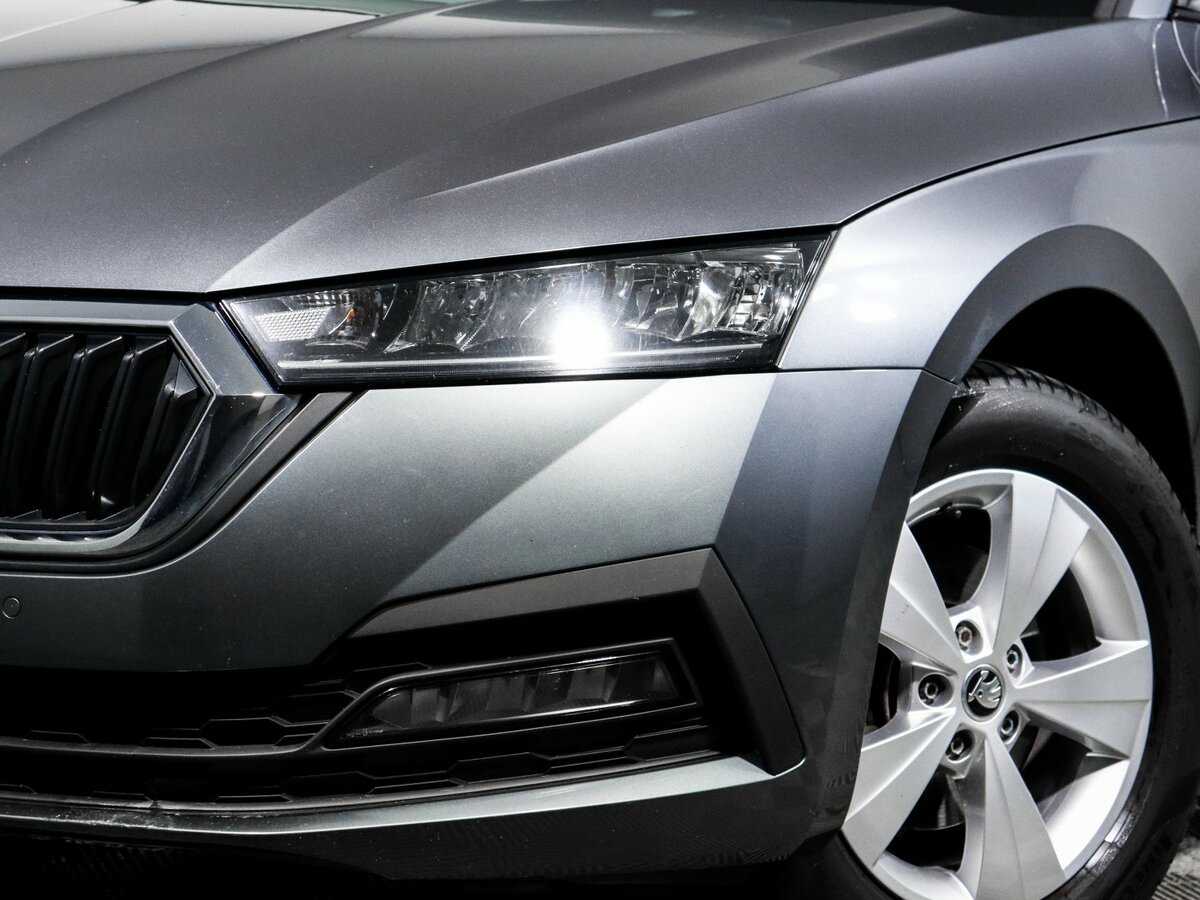 Skoda Octavia с пробегом — 2021 год. Фото: #13