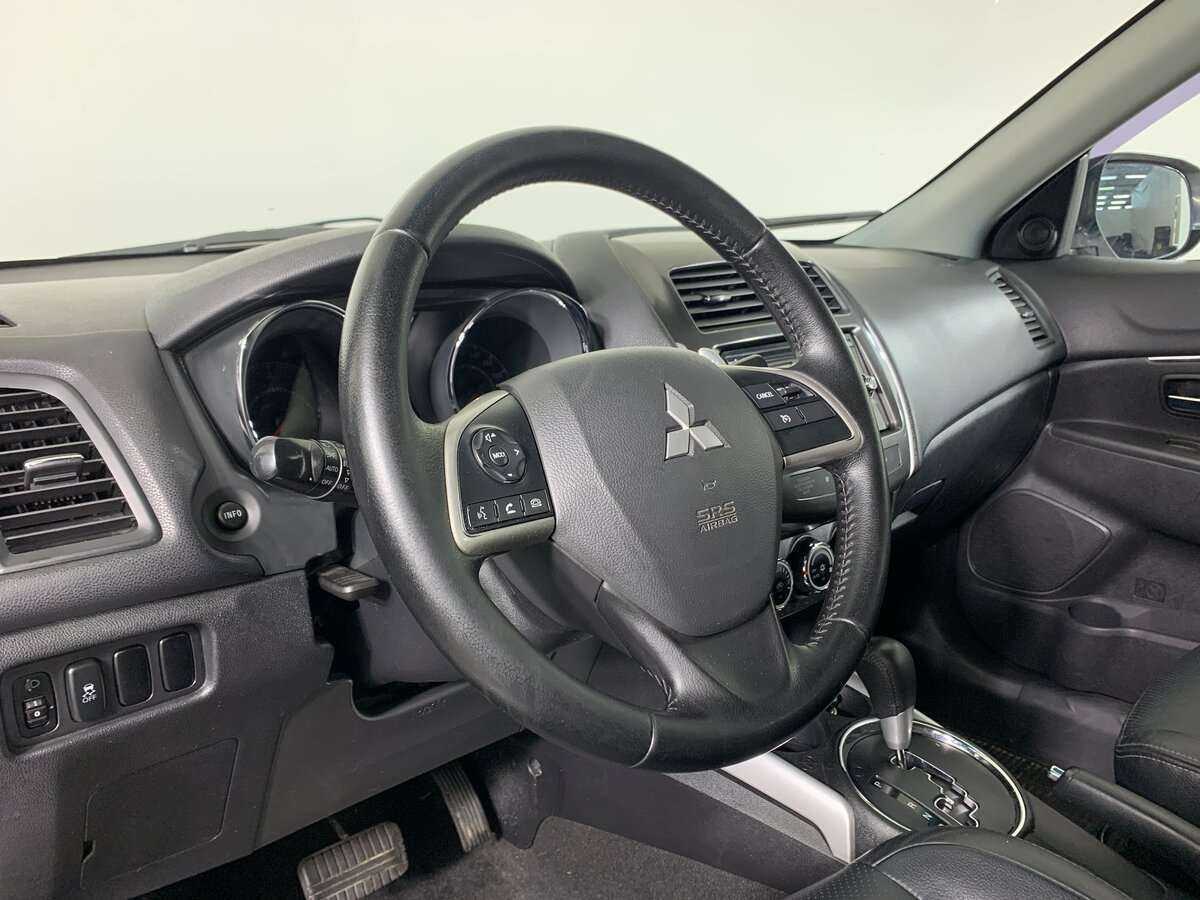 Mitsubishi ASX с пробегом — 2012 год. Фото: #11