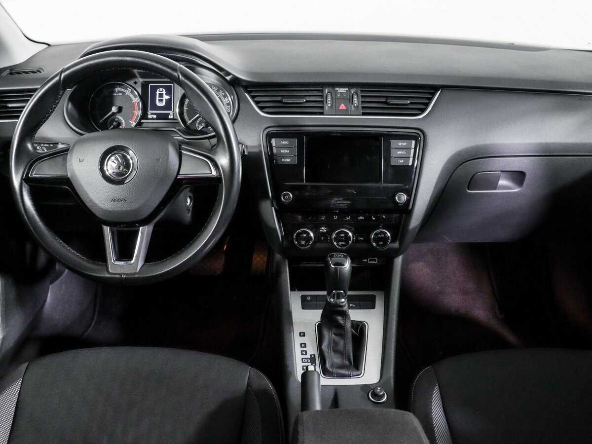 Skoda Octavia с пробегом — 2019 год. Фото: #11