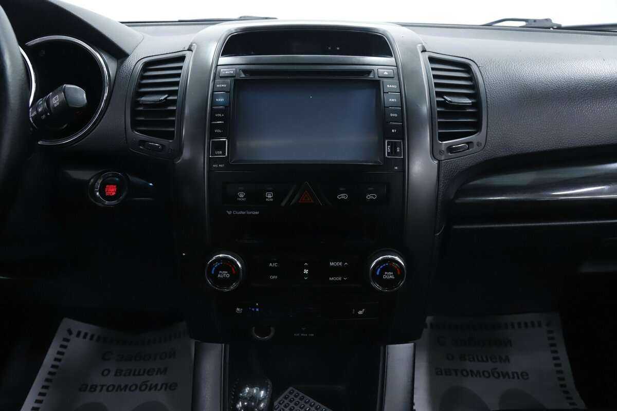 Kia Sorento с пробегом — 2012 год. Фото: #15