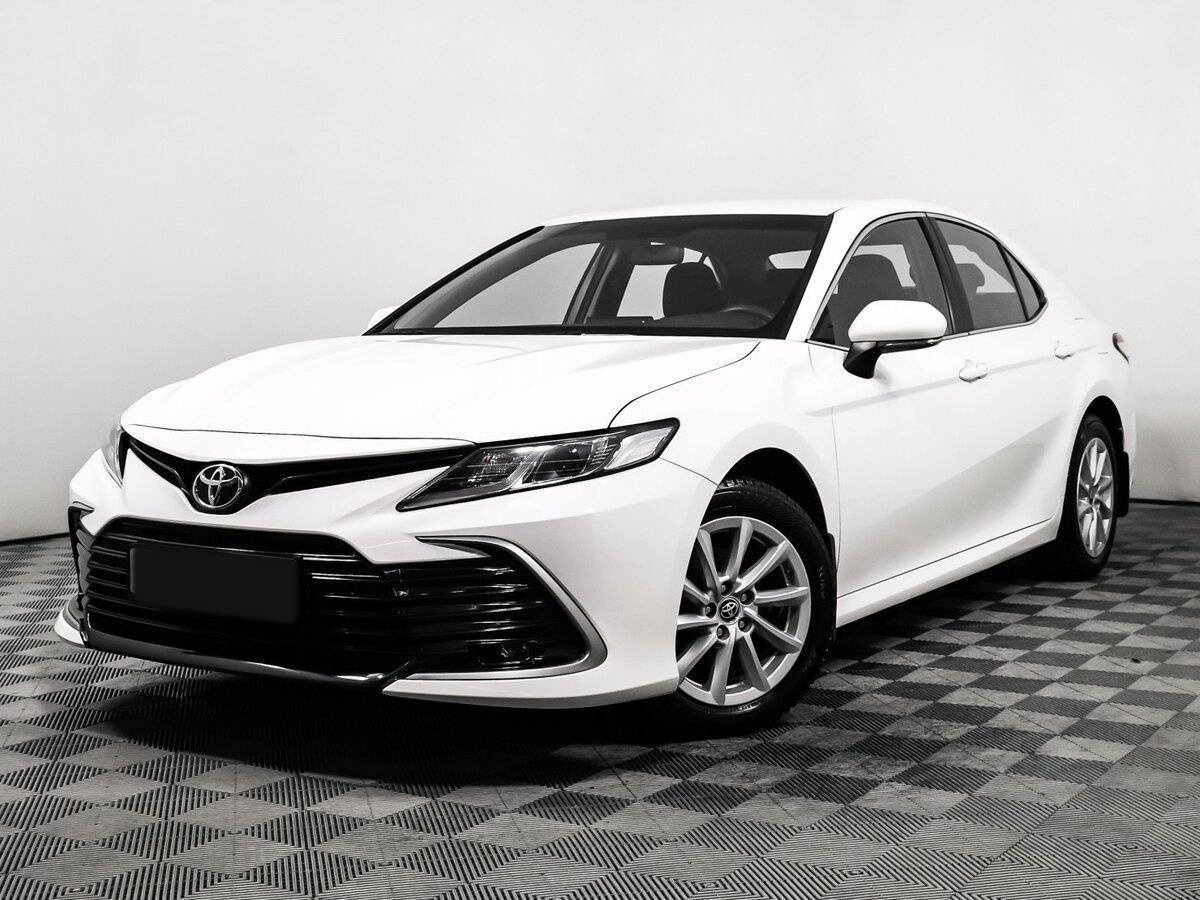 Toyota Camry с пробегом — 2021 год. Посмотреть фото