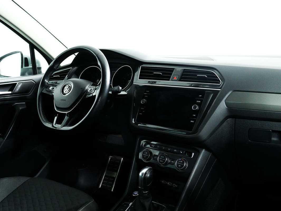 Volkswagen Tiguan с пробегом — 2018 год. Фото: #8