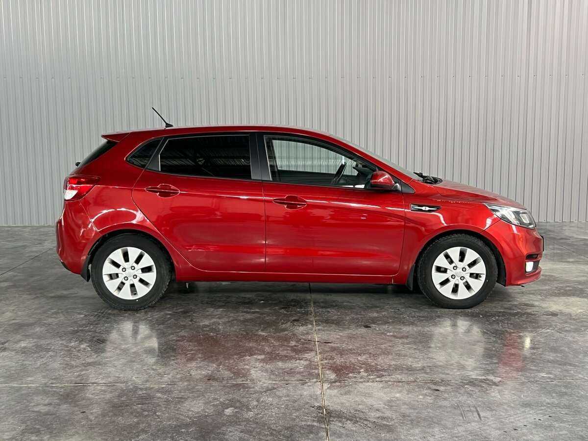 Kia Rio с пробегом — 2015 год. Фото: #7