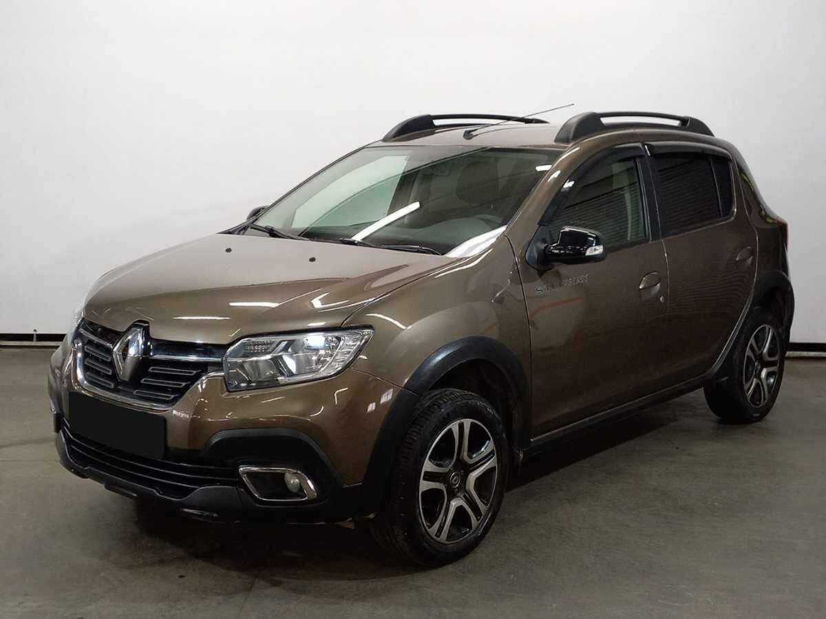 Renault Sandero с пробегом — 2021 год. Посмотреть фото