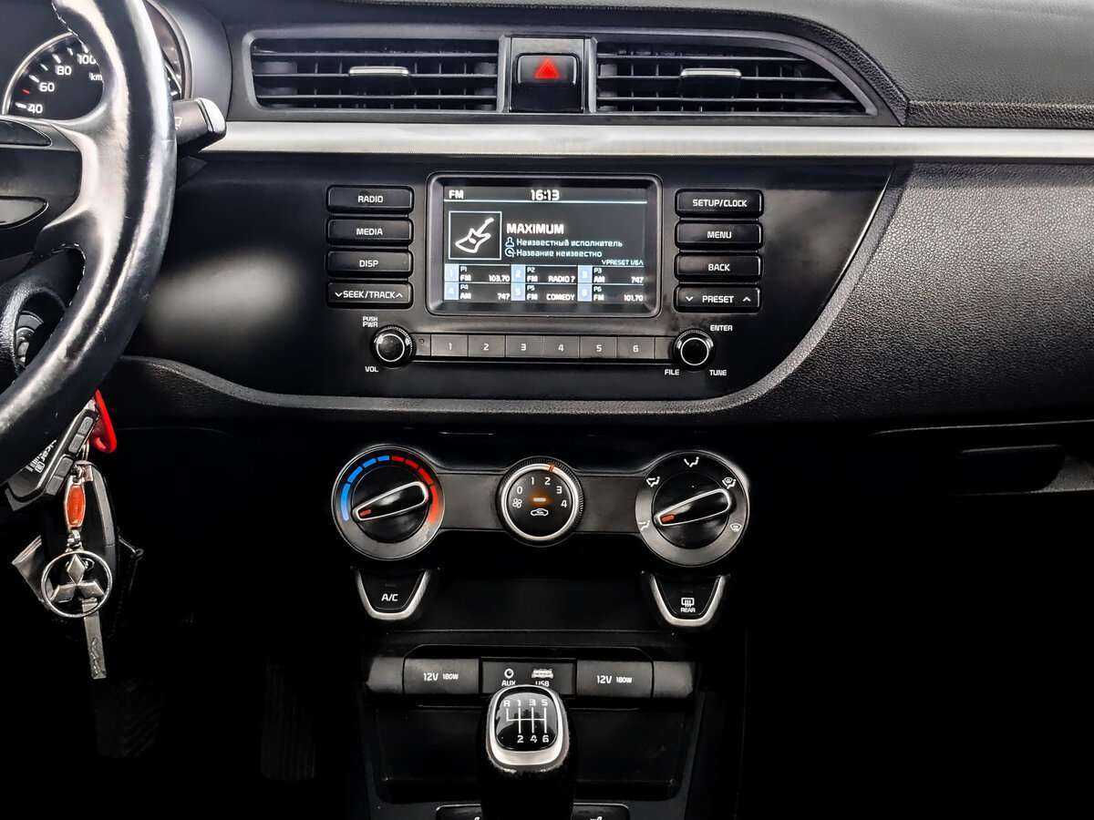 Kia Rio с пробегом — 2019 год. Фото: #12