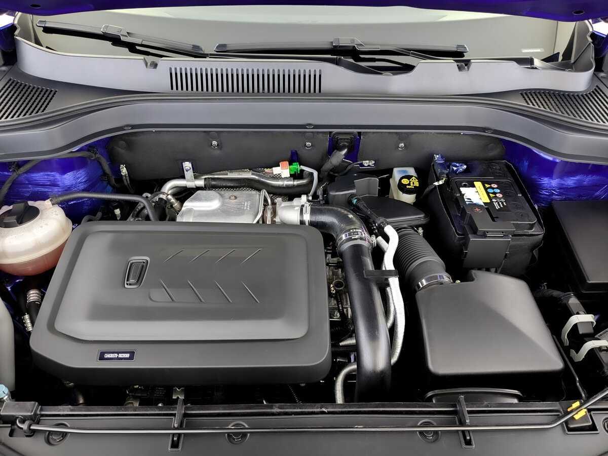 FAW Bestune T55 с пробегом — 2023 год. Фото: #8