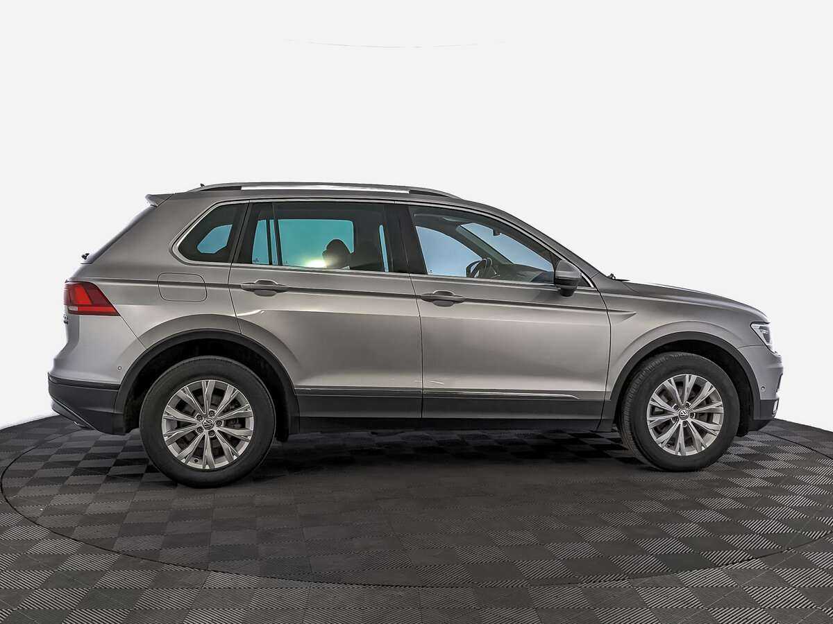 Volkswagen Tiguan с пробегом — 2017 год. Фото: #3