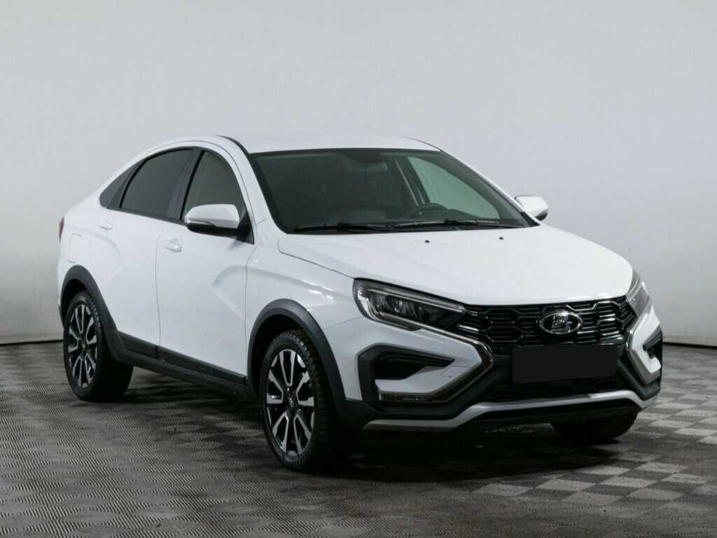 Lada (ВАЗ) Vesta с пробегом — 2023 год. Фото: #2