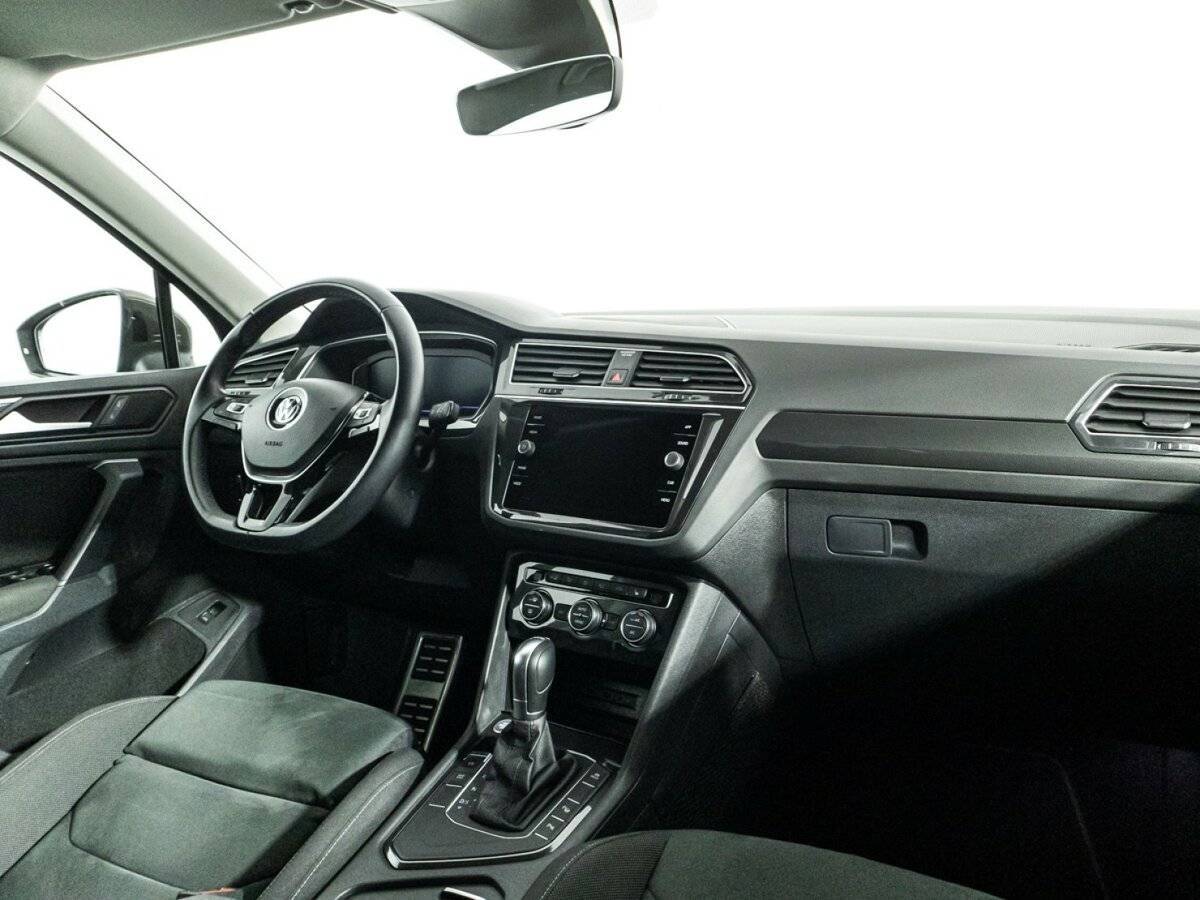 Volkswagen Tiguan с пробегом — 2019 год. Фото: #8