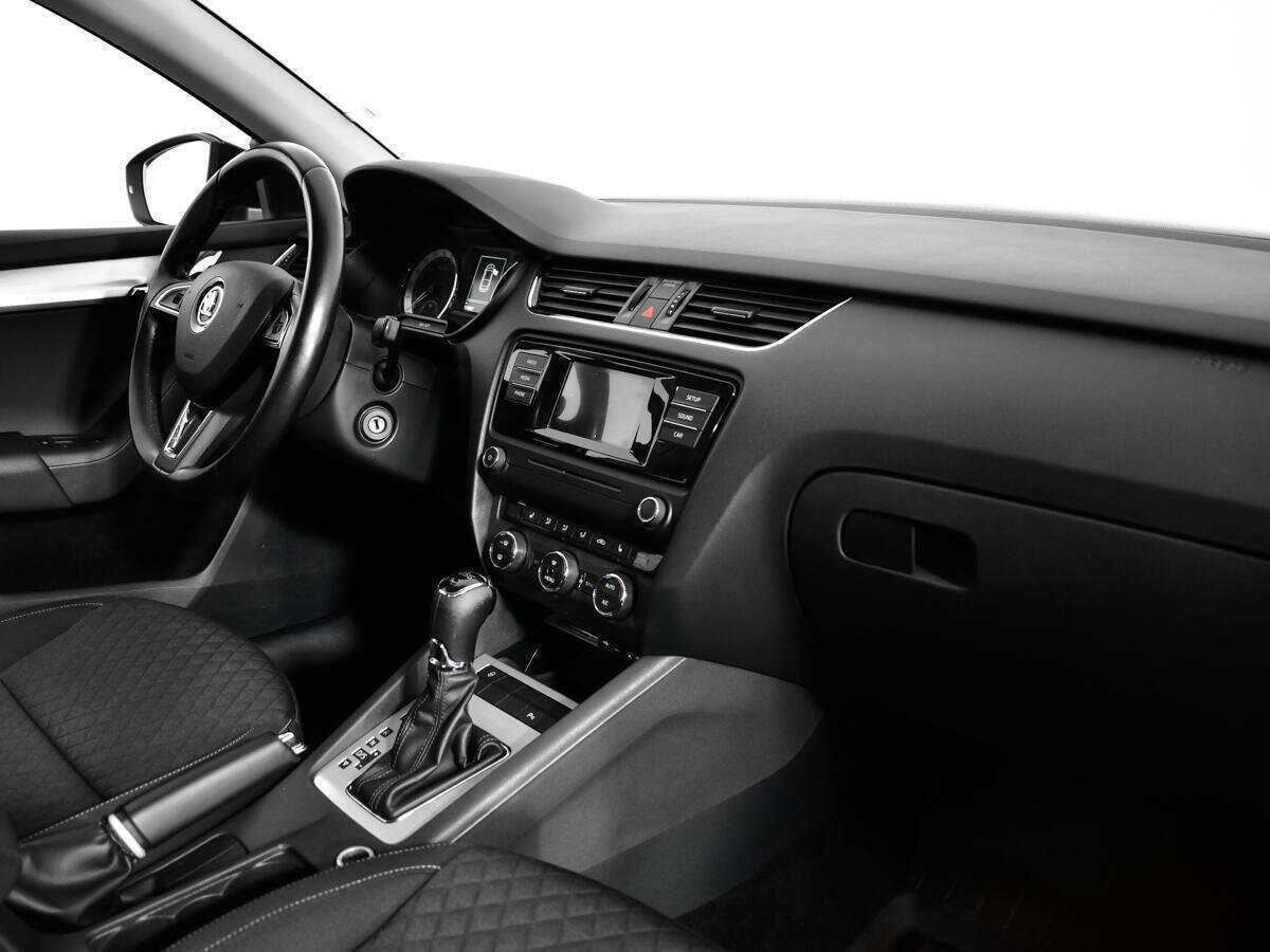 Skoda Octavia с пробегом — 2016 год. Фото: #8