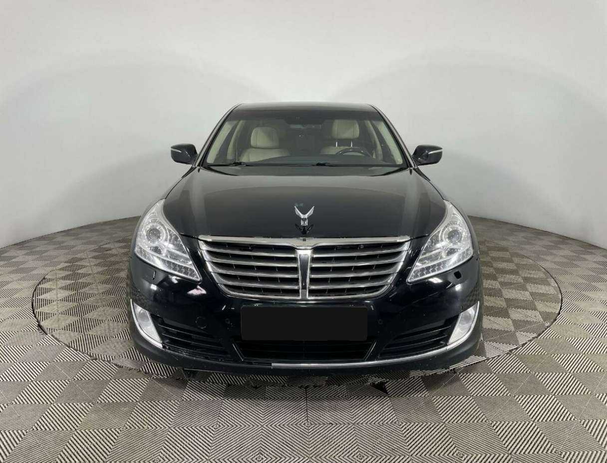 Hyundai Equus с пробегом — 2013 год. Фото: #1