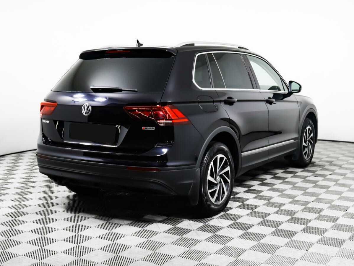 Volkswagen Tiguan с пробегом — 2018 год. Фото: #4
