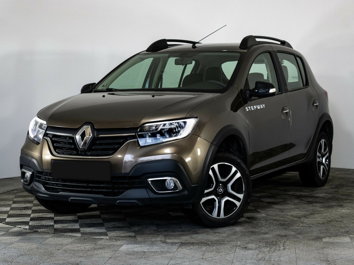 Renault Sandero с пробегом — 2018 год. Посмотреть фото