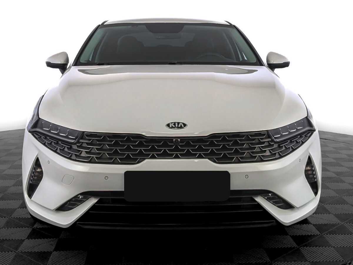 Kia K5 с пробегом — 2021 год. Фото: #1