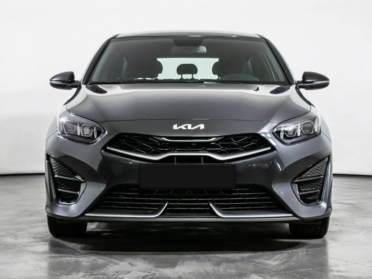 Kia Ceed с пробегом — 2022 год. Фото: #1