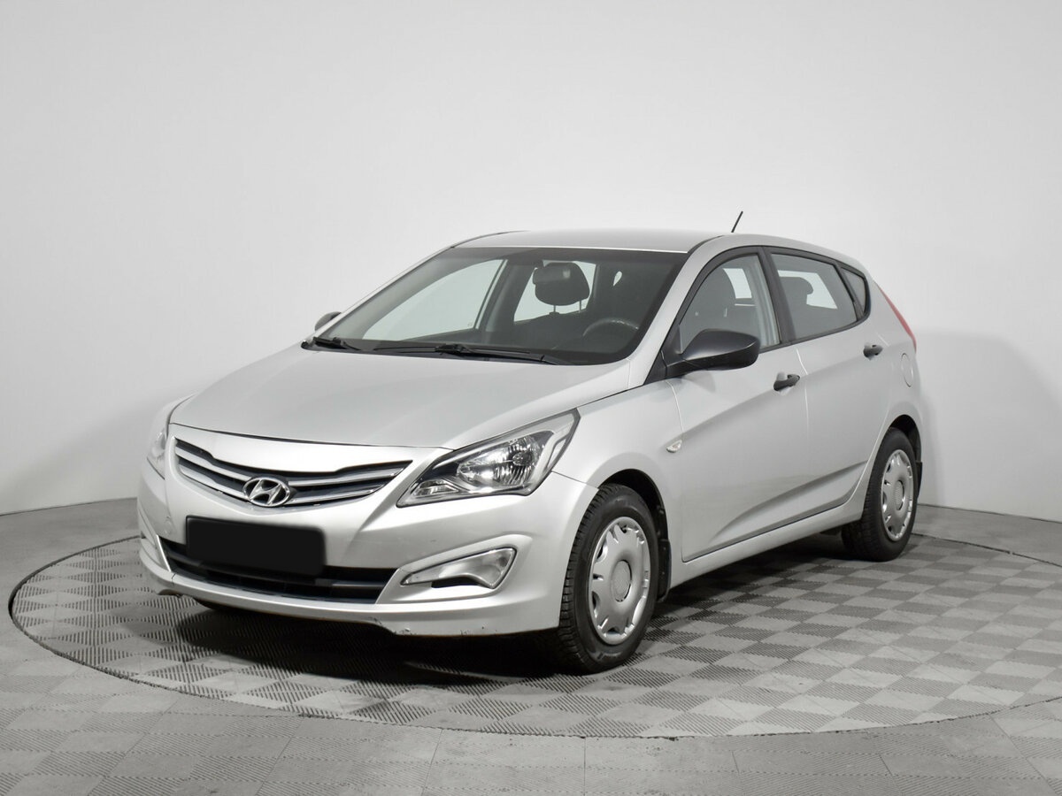 Hyundai Solaris с пробегом — 2015 год. Посмотреть фото