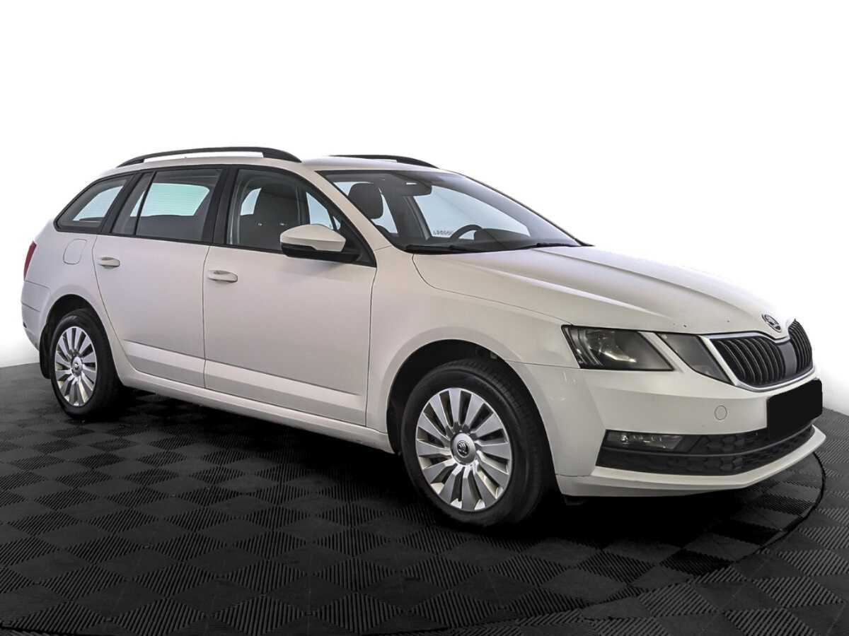 Skoda Octavia с пробегом — 2017 год. Фото: #2