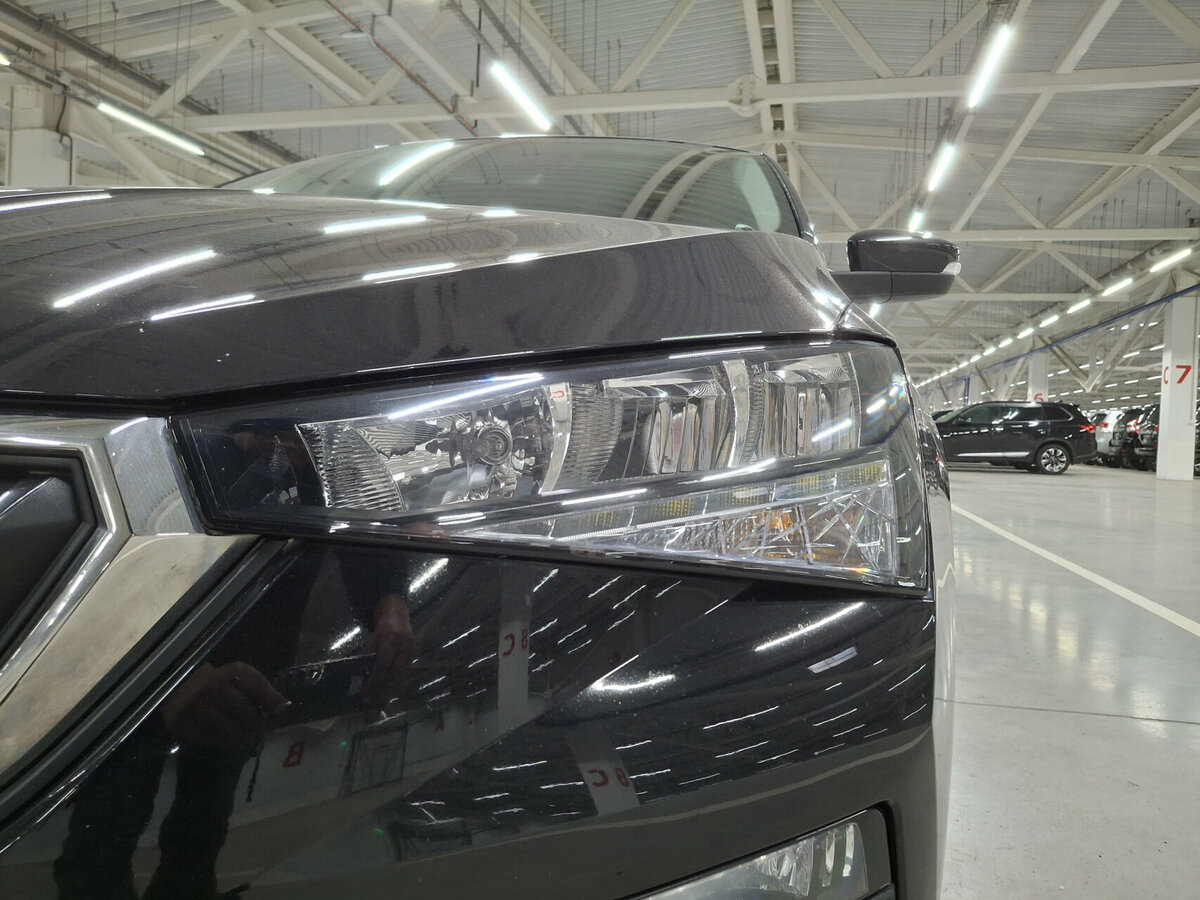 Skoda Rapid с пробегом — 2022 год. Фото: #15