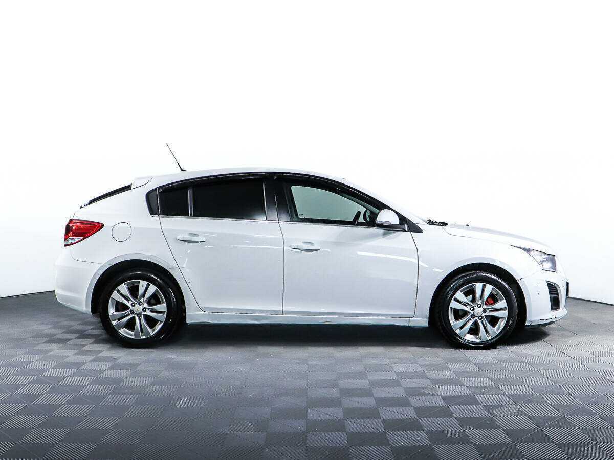 Chevrolet Cruze с пробегом — 2013 год. Фото: #2