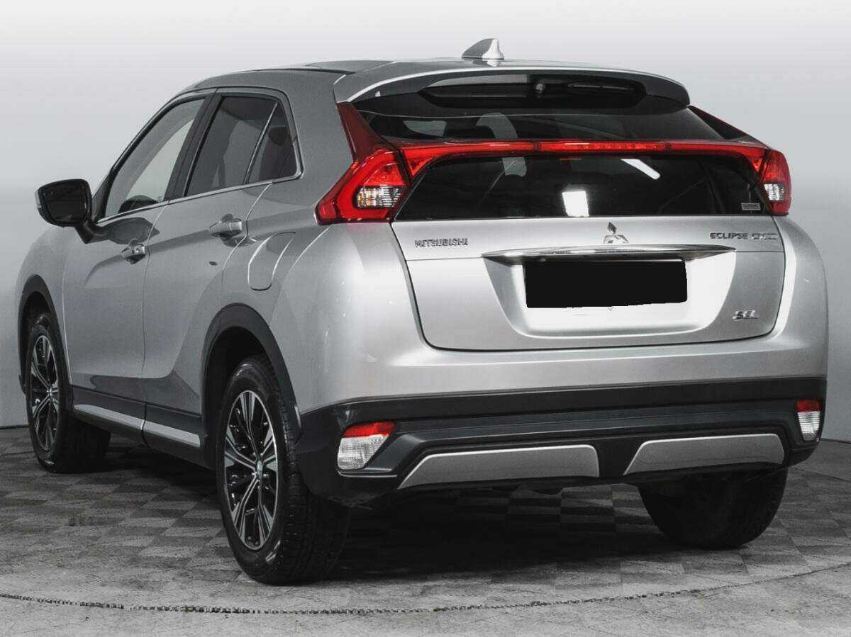Mitsubishi Eclipse Cross с пробегом — 2019 год. Фото: #6