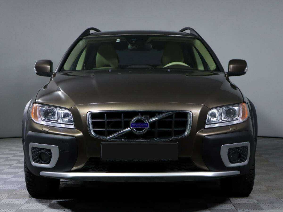 Volvo XC70 с пробегом — 2012 год. Фото: #1