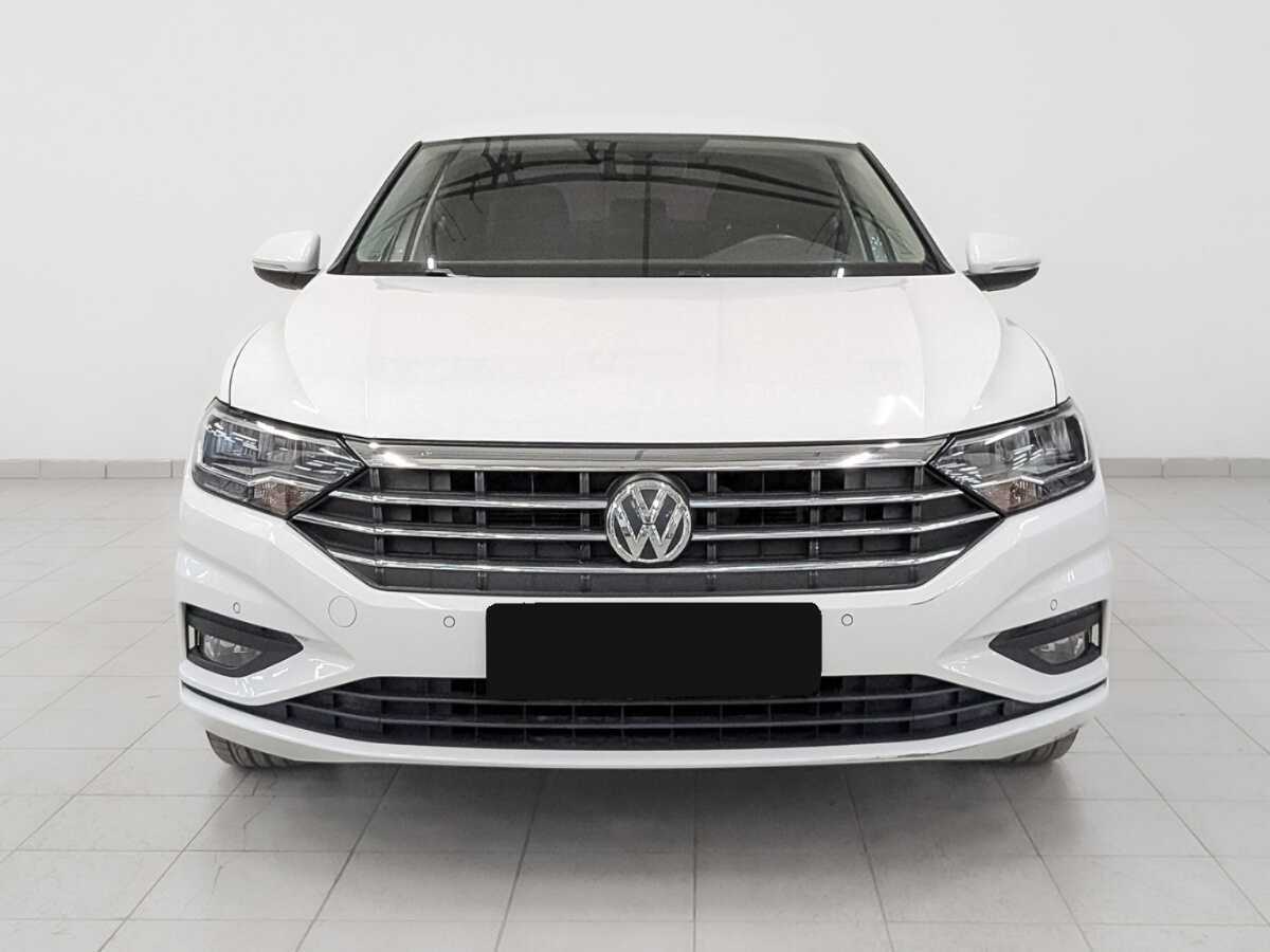 Volkswagen Jetta с пробегом — 2020 год. Фото: #1