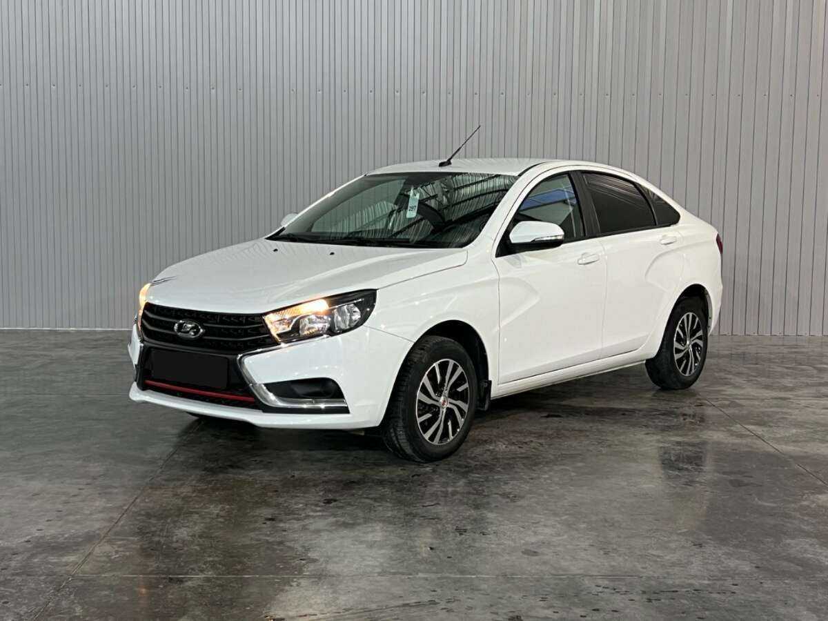 Lada (ВАЗ) Vesta с пробегом — 2020 год. Посмотреть фото