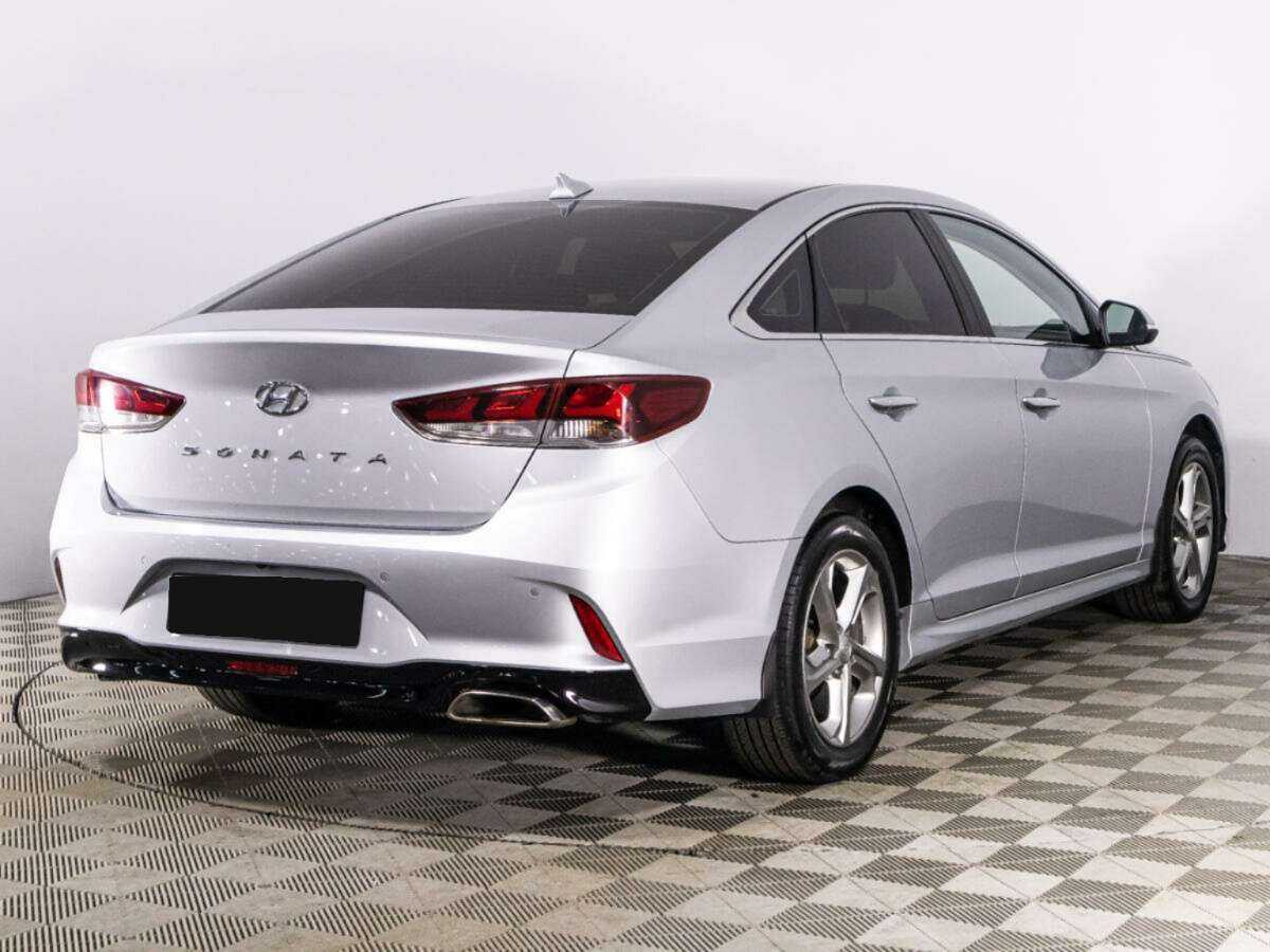 Hyundai Sonata с пробегом — 2018 год. Фото: #4