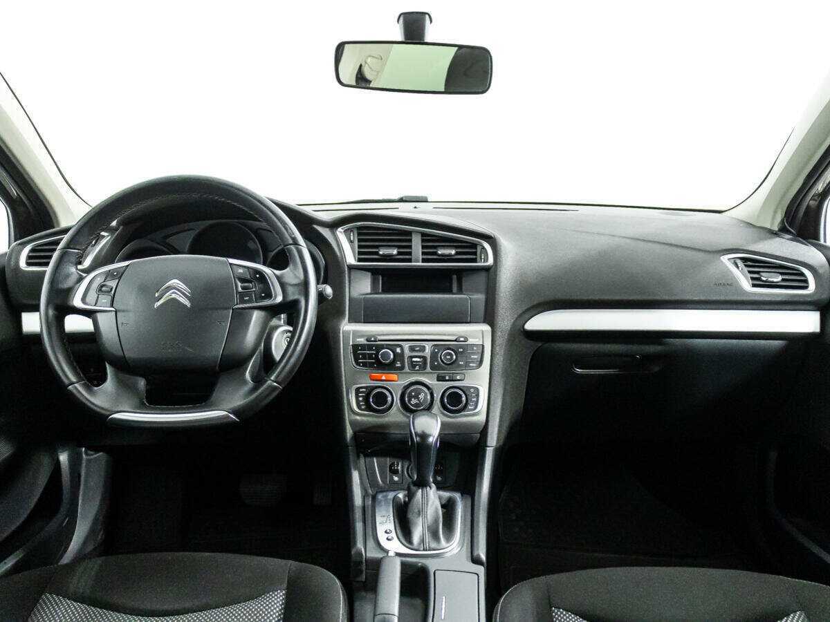 Citroen C4 с пробегом — 2016 год. Фото: #12