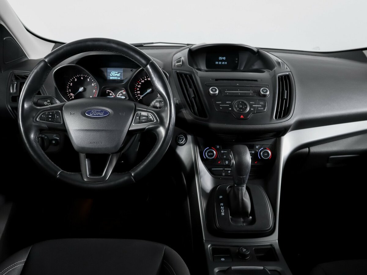 Ford Kuga с пробегом — 2019 год. Фото: #11