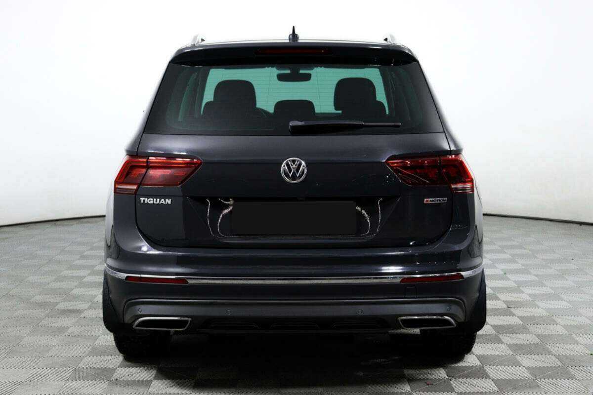 Volkswagen Tiguan с пробегом — 2018 год. Фото: #5