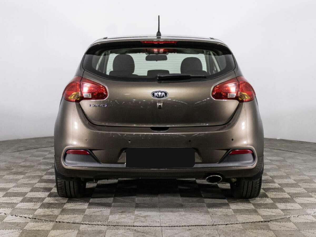 Kia Ceed с пробегом — 2014 год. Фото: #5