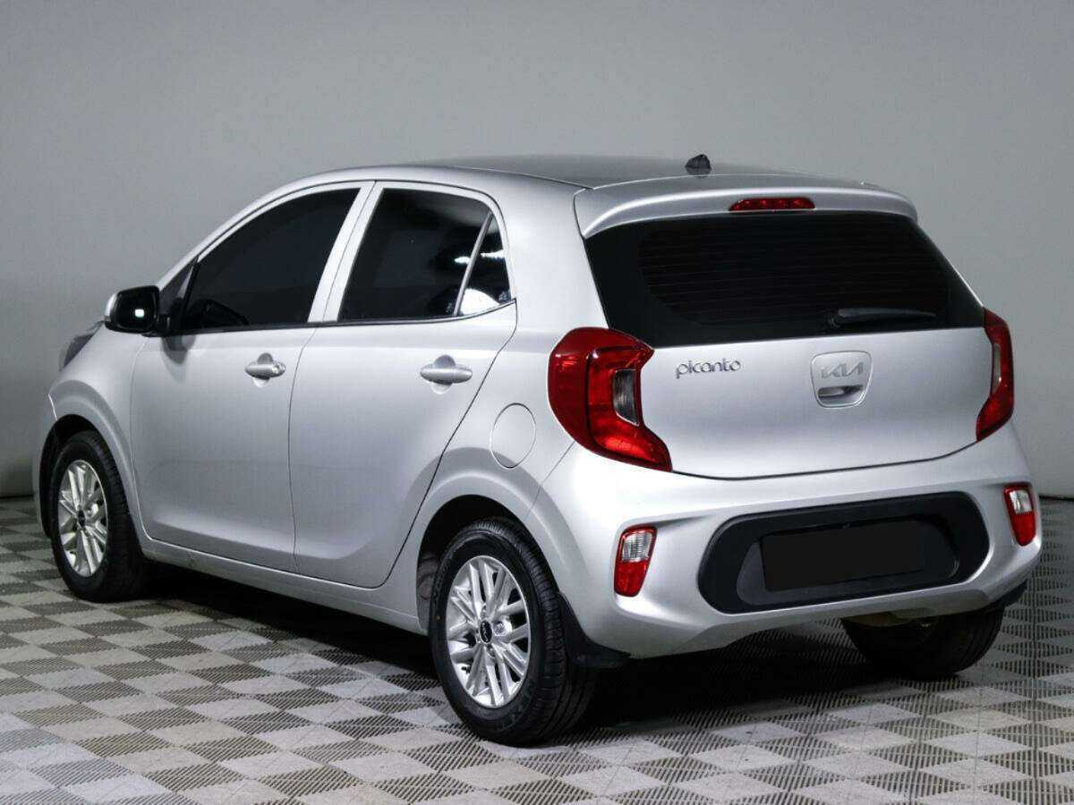 Kia Picanto с пробегом — 2023 год. Фото: #6