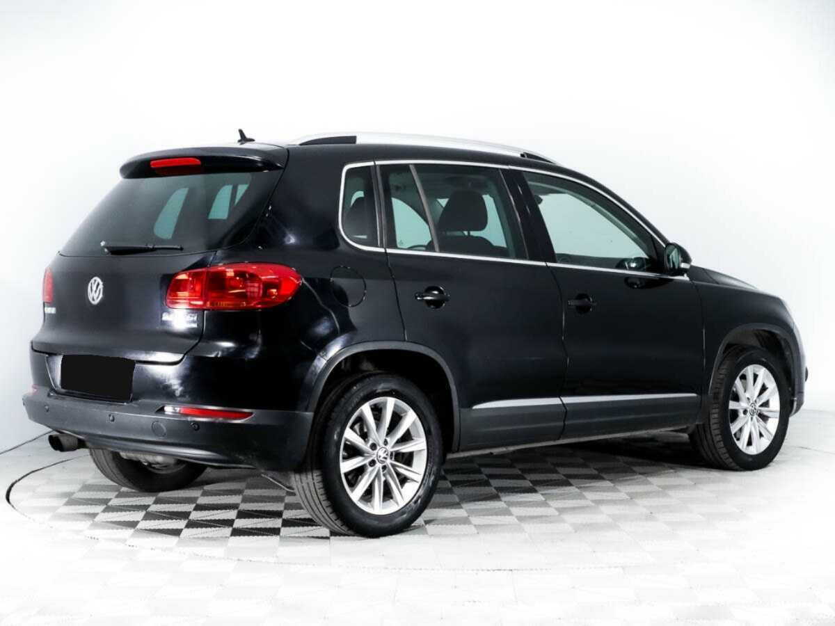 Volkswagen Tiguan с пробегом — 2012 год. Фото: #4