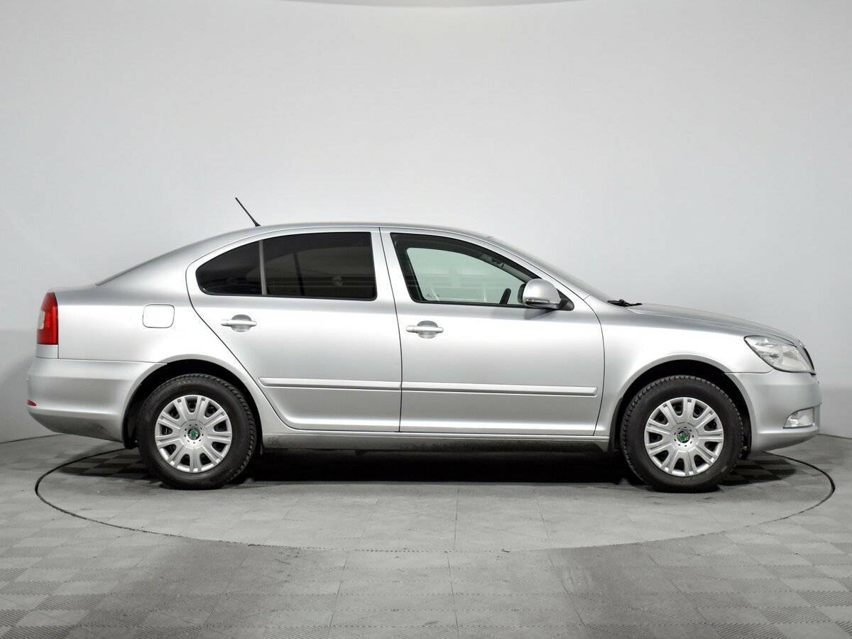 Skoda Octavia с пробегом — 2013 год. Фото: #3
