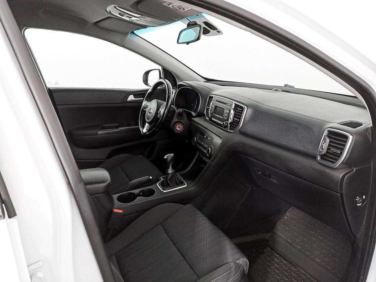 Kia Sportage с пробегом — 2017 год. Фото: #6
