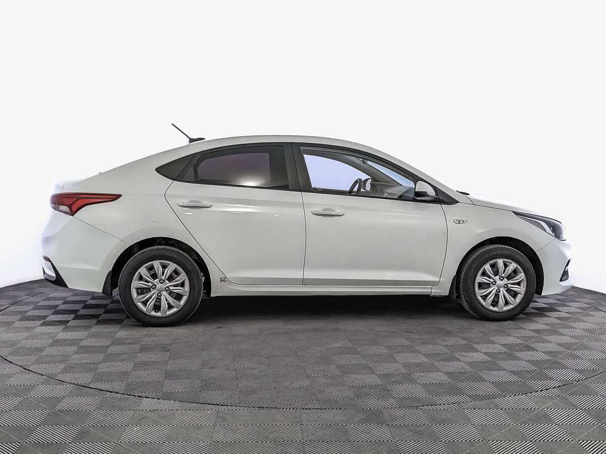 Hyundai Solaris с пробегом — 2019 год. Фото: #3