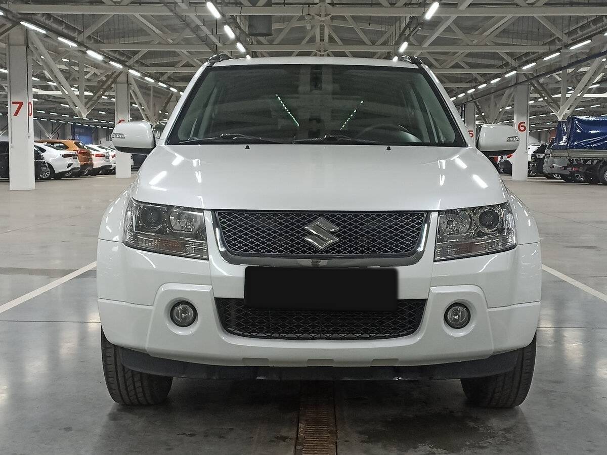 Suzuki Grand Vitara с пробегом — 2013 год. Фото: #1