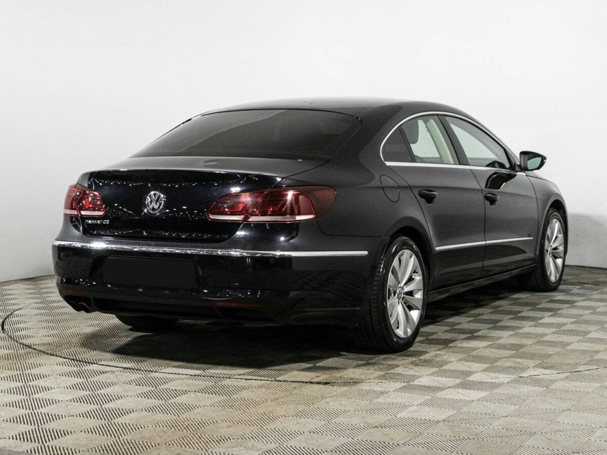 Volkswagen Passat CC с пробегом — 2014 год. Фото: #4