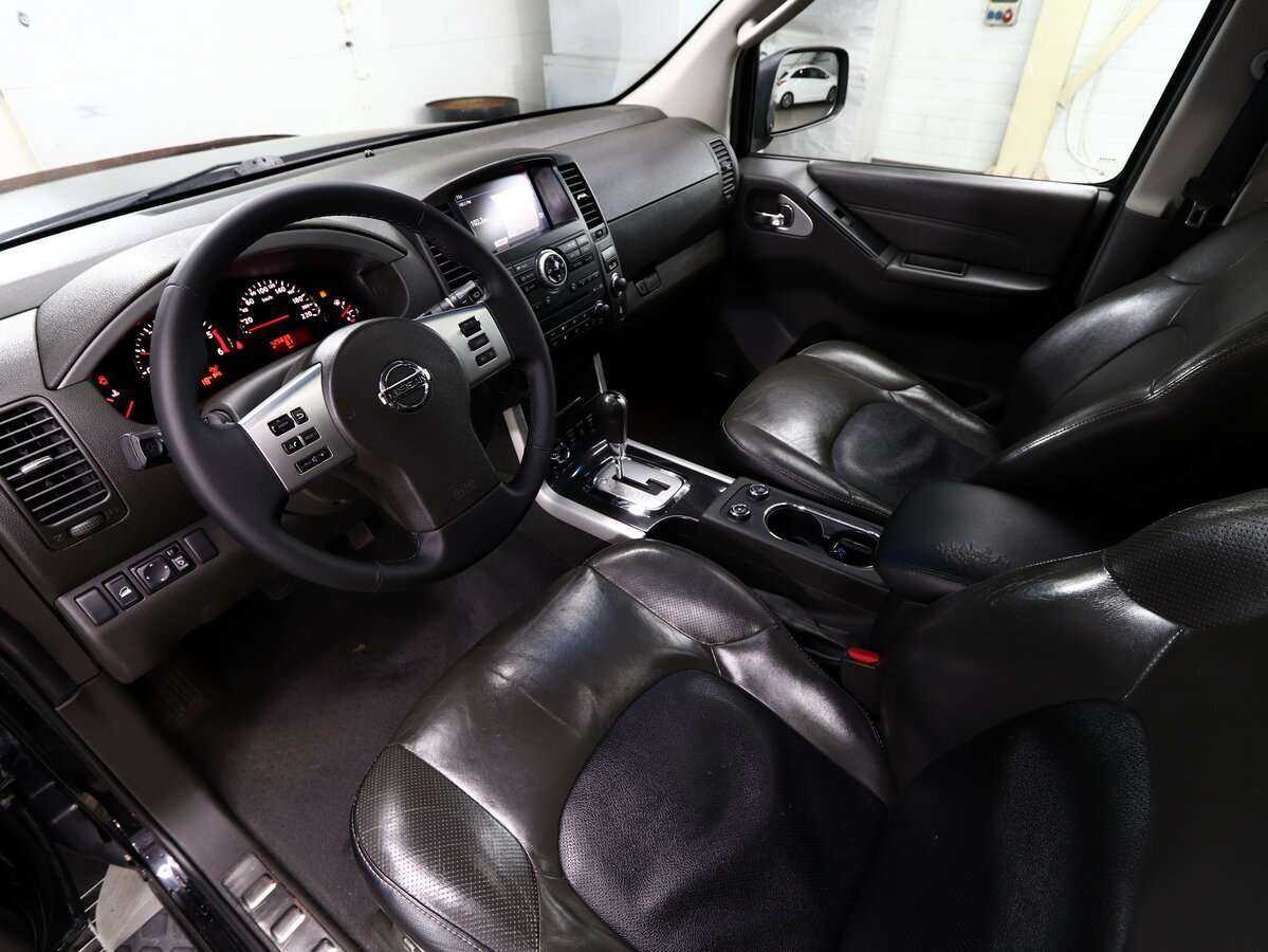Nissan Pathfinder с пробегом — 2012 год. Фото: #7