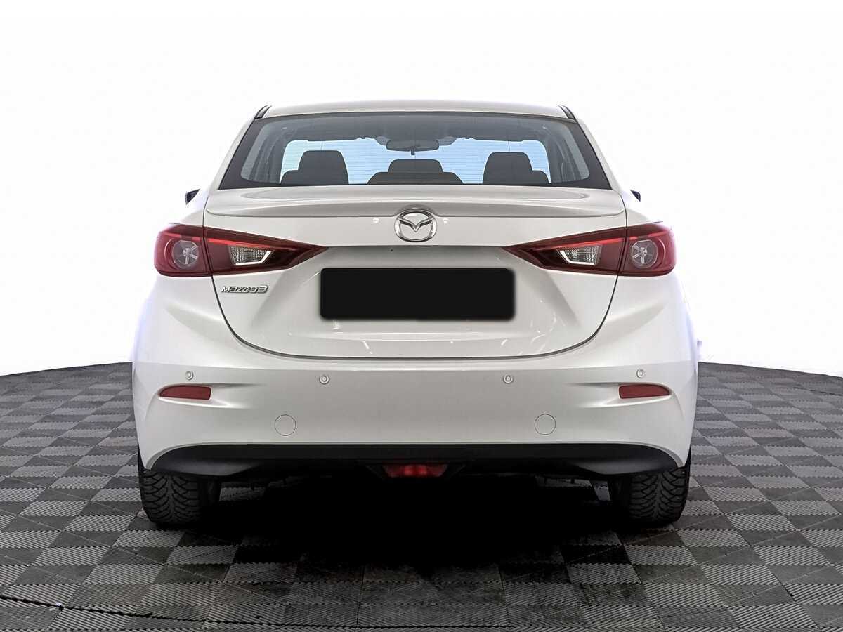 Mazda 3 с пробегом — 2014 год. Фото: #5