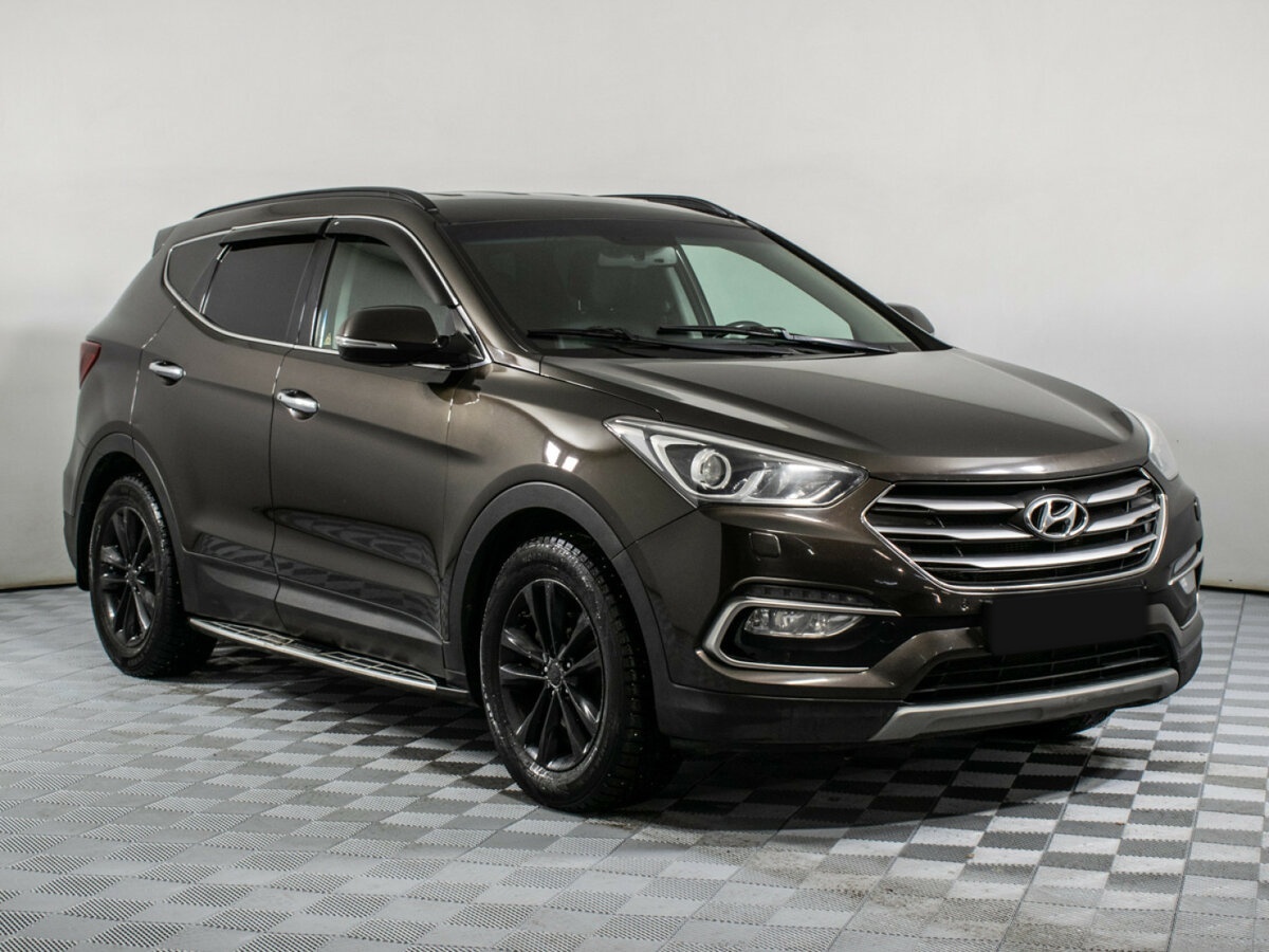 Hyundai Santa Fe с пробегом — 2017 год. Фото: #2