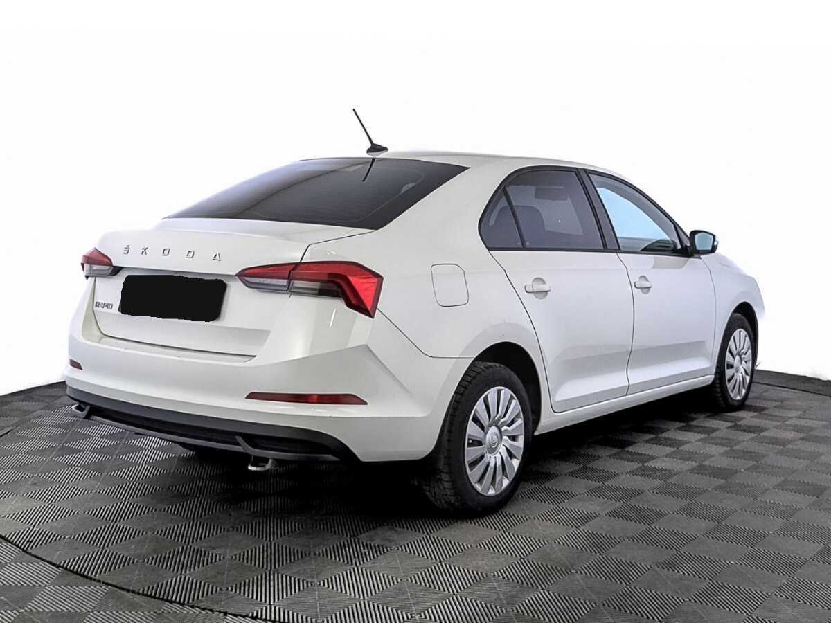 Skoda Rapid с пробегом — 2020 год. Фото: #4
